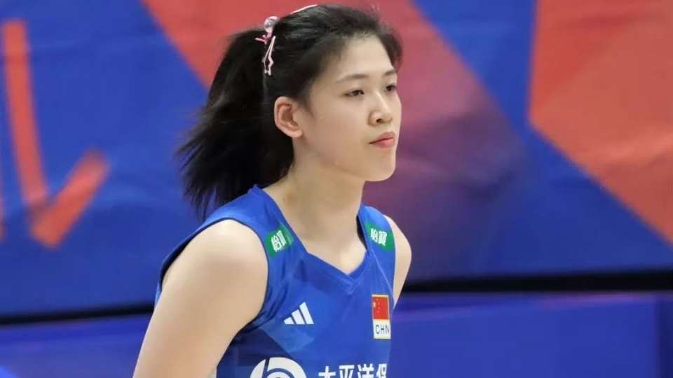 最新女球经，球场上的温情陪伴与女性力量闪耀
