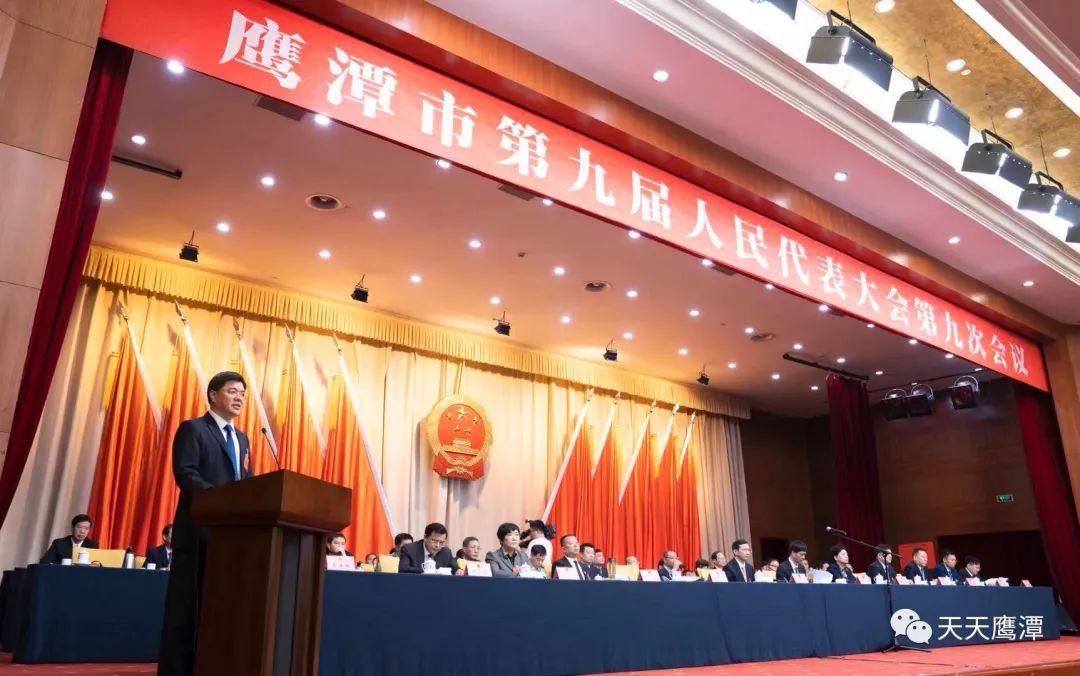 鹰潭新任市长日常趣事与友情纽带揭秘