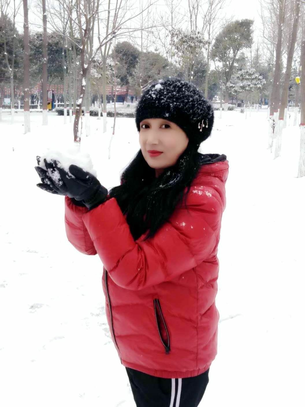 雪喜最新，时代之光下的璀璨明星闪耀风采